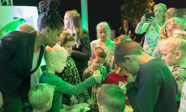 Met een kasje in de klas leren kinderen over natuur