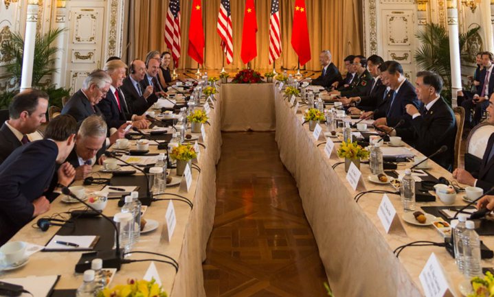Wie wint de handelsoorlog, Trump of Xi Jinping?