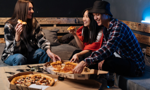 Studenten Voeding en Gezondheid eten óók pizza